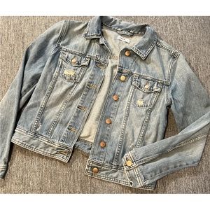 GAP 1969 Women's Light Wash Distressed Denim Jacket Copper Buttons Sz S